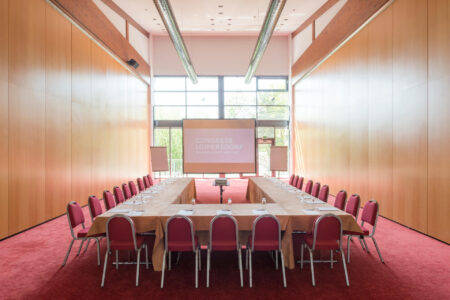 Ahorn U-Tafel